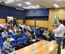 Governo e municípios discutem gestão de resíduos urbanos