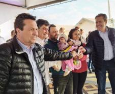 Governo entrega 193 casas populares em Terra Boa