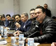 Plantio de mais de 400 mil árvores é um marco do Paraná, diz governador