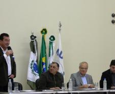 Tarcísio Pinto, Jonel Iurk em Santo Antonio da Platina