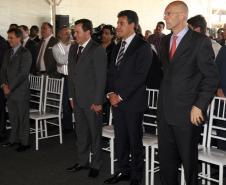 Governador, Jonel Iurk e autotidades na fábrica verde
