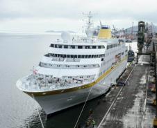 Porto de Paranaguá volta a receber navio de passageiros