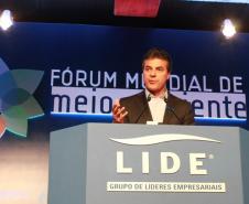No Fórum Mundial de Meio Ambiente, Richa assina decreto do Pacto das Águas