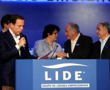 No Fórum Mundial de Meio Ambiente, Richa assina decreto do Pacto das Águas