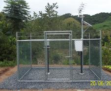 A Rede Paranaense de Monitoramento Hidrometereológico (REPAMH) disponibilizará em breve dados, em tempo real, das previsões meteorológicas, do monitoramento do nível dos rios em todas as bacias hidrográficas do Paraná e da quantidade de chuva. Na foto, estação Balsa do Cerro Azul_Rio Ribeira. Foto: Divulgação