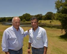 Richa entrega estruturas de educação ambiental ao Jardim Botânico de Londrina