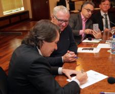 Lançamento de Registro Público de Emissões de Gases Efeito Estufa .Curitiba 30-04-2015.    