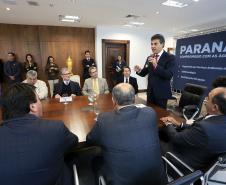 O Governador Beto Richa ampliou o número de municípios beneficiadoscom recursos do ICMS Ecológico, regulamentou o Pagamento Por ServiçosAmbientais (PSA) e criou o projeto de revitalização do Rio Iguaçu