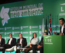 Governador Beto Richa participa da abertura do 6º Fórum Mundial de Meio Ambiente, em Foz do Iguaçu, no Oeste do Paraná.Foz do Iguaçu, 25/06/2015.Foto: Orlando Kissner /ANPr