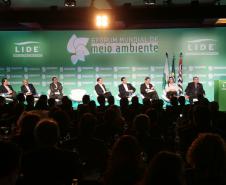 Governador Beto Richa participa da abertura do 6º Fórum Mundial de Meio Ambiente, em Foz do Iguaçu, no Oeste do Paraná.Foz do Iguaçu, 25/06/2015.Foto: Orlando Kissner /ANPr