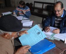 Cerca de 250 famílias de pequenos produtores rurais da localidade de Taquaral, na divisa entre os municípios de Itaperuçu e Rio Branco do Sul, serão beneficiadas com a regularização de suas propriedades.Foto: ITCG