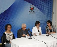 Secretaria de Estado da Educação do Paraná. Escola Interativa sobre Educação Ambiental no Território da Bacia Hidrográfica com a representante do Ministério Público de Proteção do Meio Ambiente, Vanderleia Aparaecida,   representante do Conselho de Educação, Cleto de Assis, secretrária estadual da Educação, Ana Seres Trento Comin, e a representante da Secretaria da Ciência, Tecnologia e Ensino Superior, Tania Mara Doningues. Curitiba, 03/08/2015. Foto: Hedeson Alves/SEED