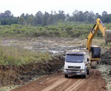 Obras do Parque Palmital, em Pinhais.Pinhais, -05-08-15.Foto: Arnaldo Alves / ANPr.