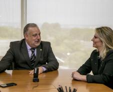 Governadora em exercício, Cida Borghetti, durante reunião com o  ministro chefe da Secretaria de Governo da Presidência da República, Ricardo Berzoíne.Brasília, 21/10/2015.Foto: Divulgação