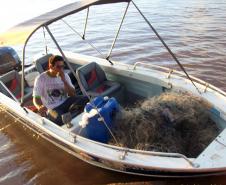 IAP apreende materiais em fiscalização de pesca.Curitiba, 29/01/2016.Foto: Divulgação IAP