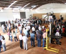 A vice-governadora do Paraná, Cida Borghetti, inaugurou, nesta quinta-feira (21), a primeira etapa da Central de Valorização de Materiais Recicláveis de Maringá, um projeto pioneiro no Paraná que alia proteção ao meio ambiente, geração de empregos e renda.Maringá, 21/07/2016.Foto: Jonas Oliveira