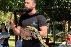 IAT capacita técnicos ambientais para o manejo correto de serpentes