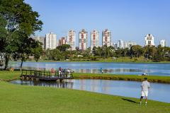 Após duas semanas de verão intenso, frente fria chega ao Paraná na segunda-feira