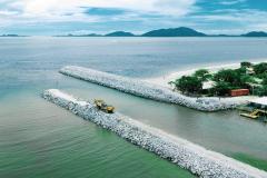 Revitalização do molhe de Pontal do Paraná alcança 92% e será concluída nos próximos dias