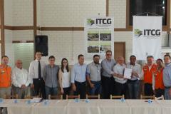 A Secretaria de Estado do Meio Ambiente e Recursos Hídricos e o Instituto de Terras, Cartografia e Geologia do Paraná (ITCG) entregaram nesta sexta-feira (10) o mapeamento de áreas de risco de Marmeleiro, região sudoeste do Estado