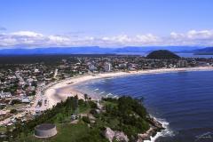 Águas se mantêm próprias para banho no Litoral e no Interior

