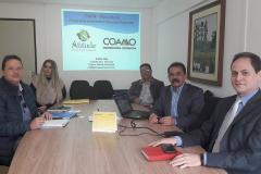 Estado e cooperativa discutem logística reversa de medicamentos veterinários
