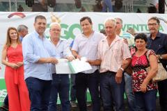 Estado regulariza terras de agricultores de Ribeirão Claro