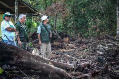 O Batalhão de Polícia Militar Ambiental e o Instituto Ambiental do Paraná (IAP) fizeram na manhã deste sábado (06/02) uma fiscalização em uma região de invasão e desmatamento localizada no Parque Estadual Rio da Onça, em Matinhos (PR) no Litoral do Estado