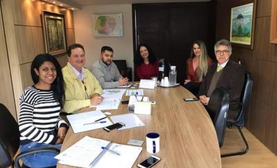 Estado e associações discutem destinação de materiais pós-consumo