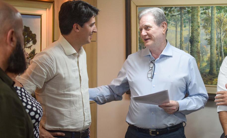 Estado emite primeira outorga para construção do parque urbano de Ibiporã Foto: Patryck Madeira/SEDEST Estado emite primeira outorga para construção do parque urbano de Ibiporã Foto: Patryck Madeira/SEDEST Estado emite primeira outorga para construção do parque urbano de Ibiporã