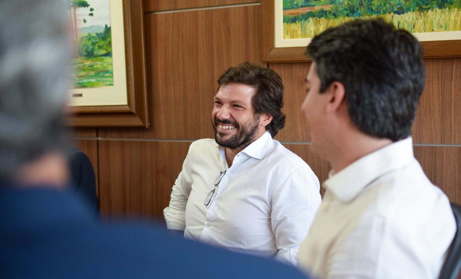 Estado emite primeira outorga para construção do parque urbano de Ibiporã Foto: Patryck Madeira/SEDEST Estado emite primeira outorga para construção do parque urbano de Ibiporã Foto: Patryck Madeira/SEDEST Estado emite primeira outorga para construção do parque urbano de Ibiporã