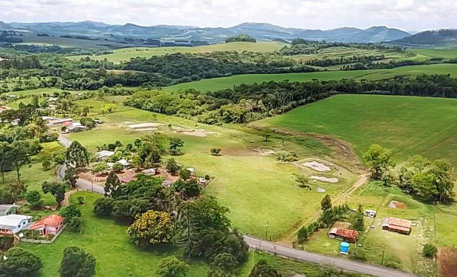 O Cadastro Ambiental Rural (CAR) é um registro público eletrônico de âmbito nacional, obrigatório para todos os imóveis rurais.