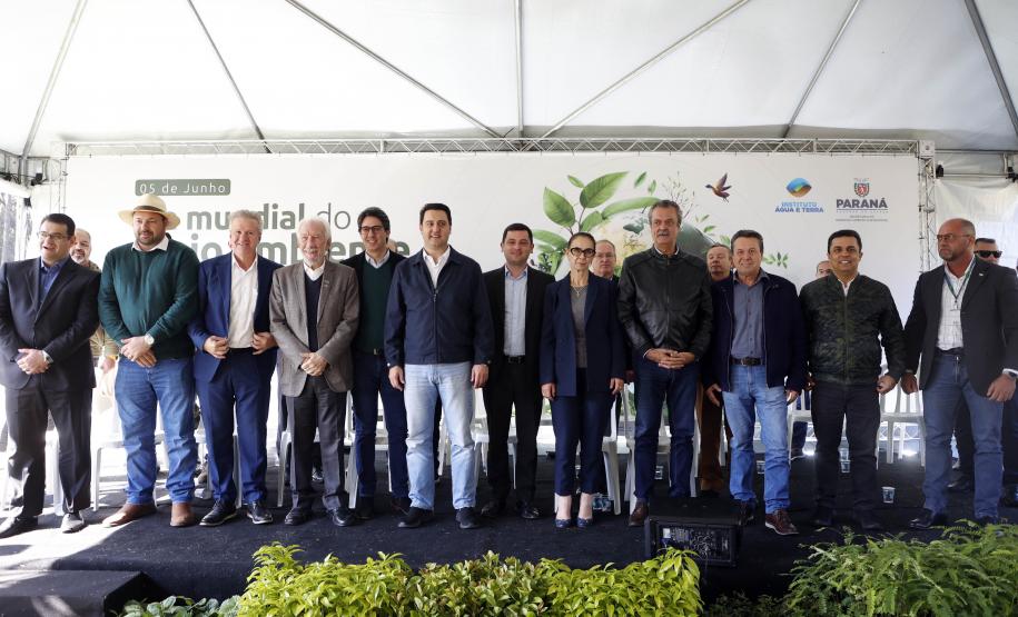 Paraná ativa Fórum de Mudanças Climáticas e abre consulta para política sobre biodiversidade - Medidas foram anunciadas pelo governador Ratinho Junior nesta segunda-feira (05), Dia Mundial do Meio Ambiente, e visam fazer com que o Paraná avance ainda mais como uma referência internacional em desenvolvimento sustentável