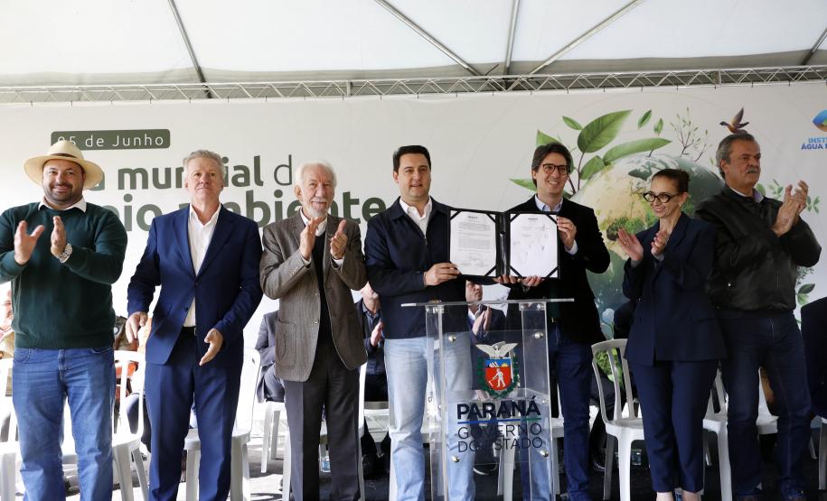 Paraná ativa Fórum de Mudanças Climáticas e abre consulta para política sobre biodiversidade - Medidas foram anunciadas pelo governador Ratinho Junior nesta segunda-feira (05), Dia Mundial do Meio Ambiente, e visam fazer com que o Paraná avance ainda mais como uma referência internacional em desenvolvimento sustentável
