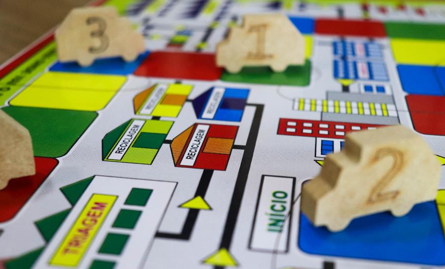 Amostra dos jogos que estarão disponíveis ao público para o Verão Maior Paraná em Matinhos