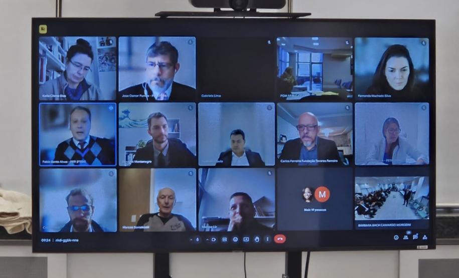 Reunião de conciliação na Justiça Federal começou a liberar os recursos da indenização da Petrobras.