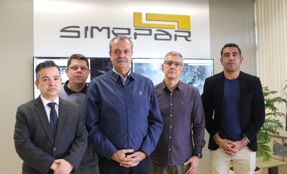 Equipe do Simepar durante a posse do novo diretor-presidente.