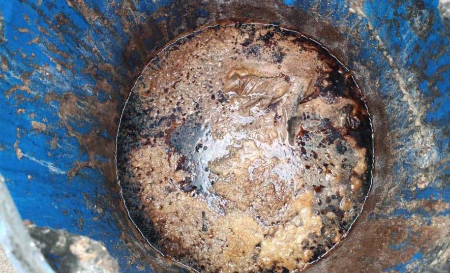 Litoral: em operações com outros órgãos, IAT retira entulho e fecha lava jato irregular