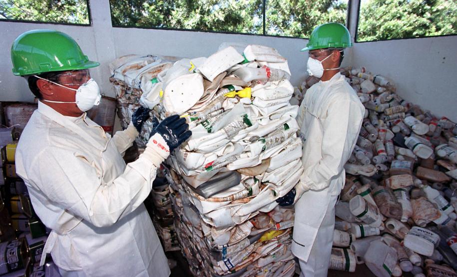 Prazo para municípios e empresas regularizarem gestão de resíduos é prorrogado