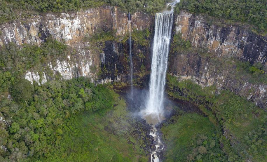 Salto São Francisco, um paraíso natural na região de Guarapuava.