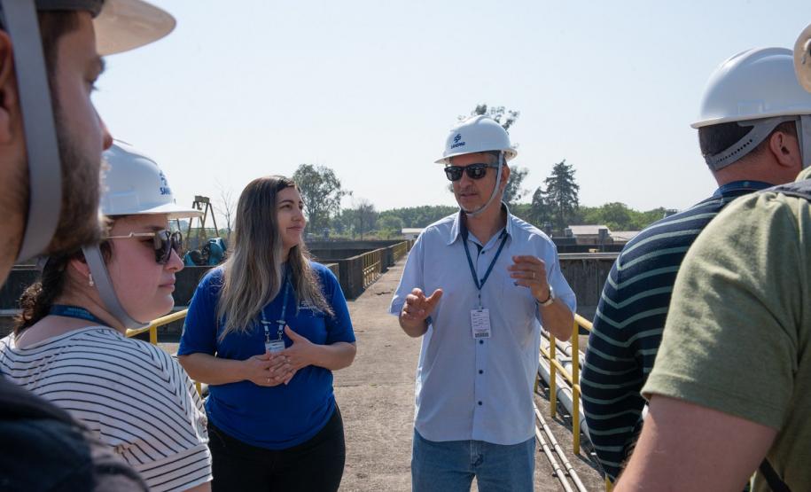 Esgoto da Sanepar: encerramento do workshop sobre serviços de esgotamento