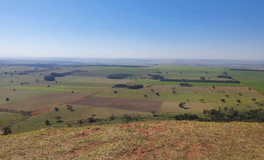 IAT e Incra formalizam parceria para regularizar assentamentos de reforma agrária no Paraná