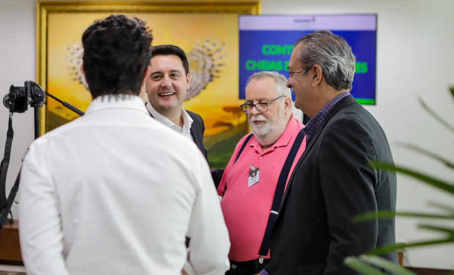 Curitiba, 02-09-24 - Governador Carlos Massa Ratinho Junior assina a contratação de estudos para a contenção de cheias e inundações para a região de União da Vitória.