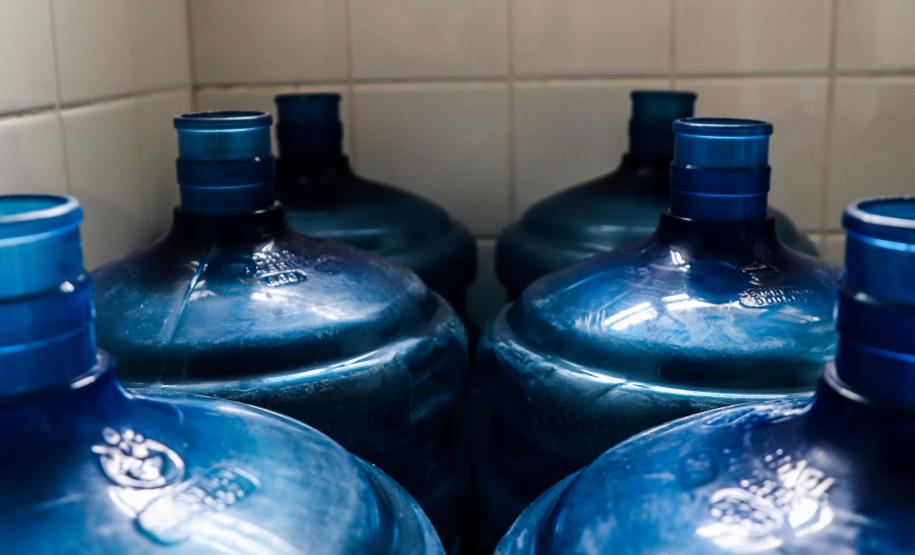 Com alta de 21,3%, indústria da água mineral movimentou R$ 242 milhões no Paraná