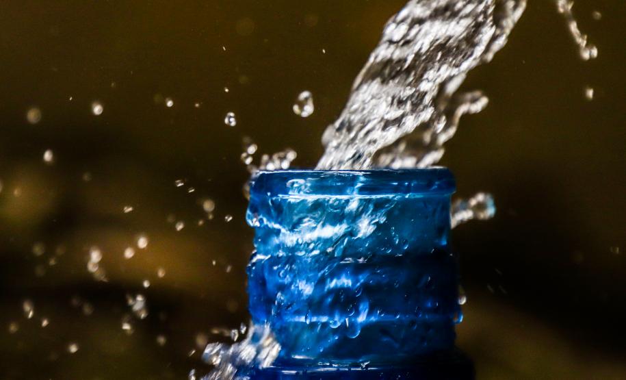 Com alta de 21,3%, indústria da água mineral movimentou R$ 242 milhões no Paraná