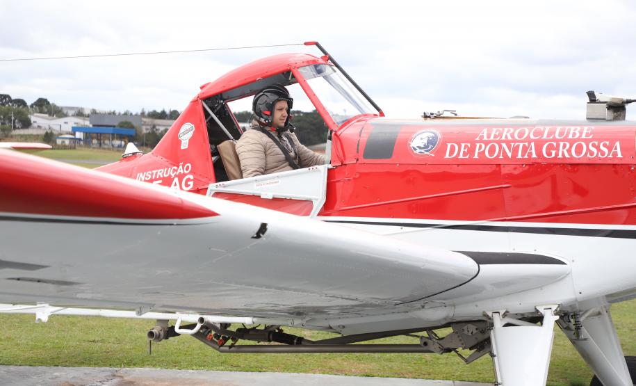 Governo do Paraná contrata aviões para reforçar combate a incêndios florestais