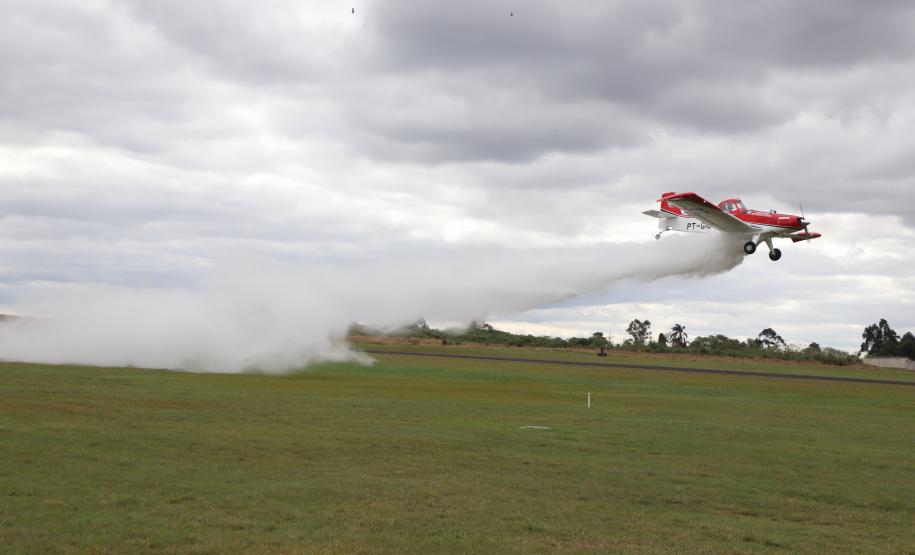 Governo do Paraná contrata aviões para reforçar combate a incêndios florestais