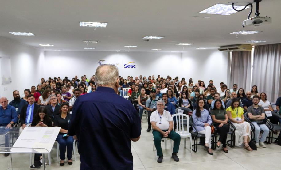 Solenidade que confirmou os compromissos do Paraná com a Rede Oceano Limpo.