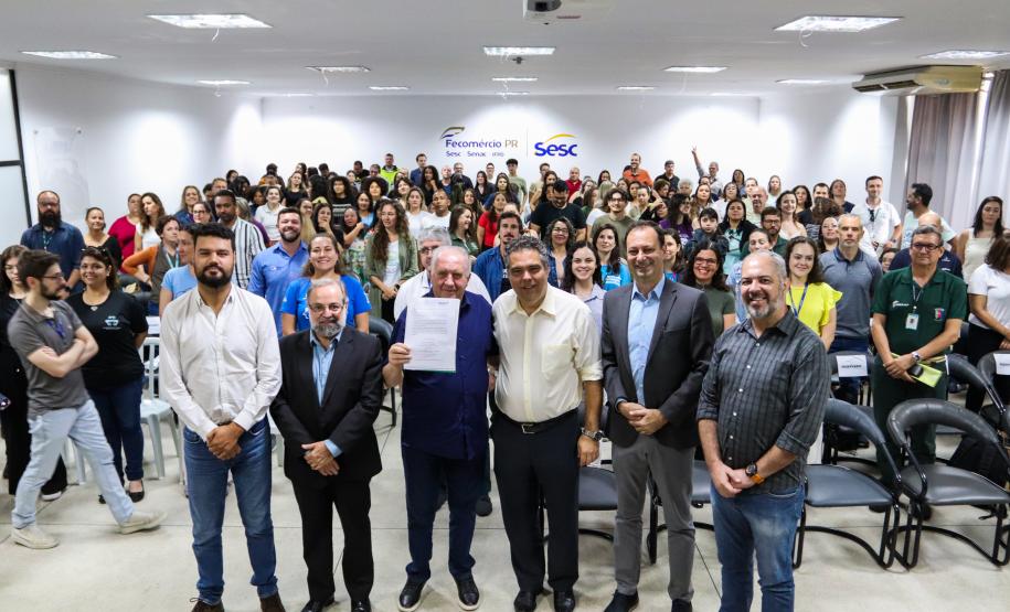 Solenidade que confirmou os compromissos do Paraná com a Rede Oceano Limpo.