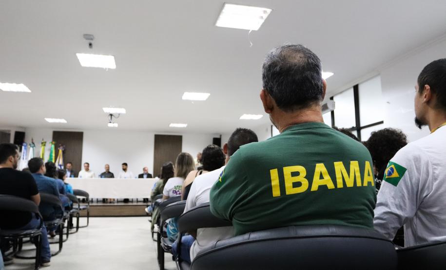 Solenidade que confirmou os compromissos do Paraná com a Rede Oceano Limpo.